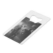 CON19BWD3 Sprichwort Farewell.tif Geldbeutel Flaschenöffner (Vorderseite Schrägansicht)