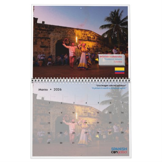 Con Salsa 2020 Calendar - En Español Kalender (Mär 2026)