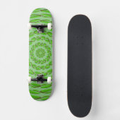 Concentric Leaf Rings von Kenneth Yoncich Skateboard (Vorderseite)