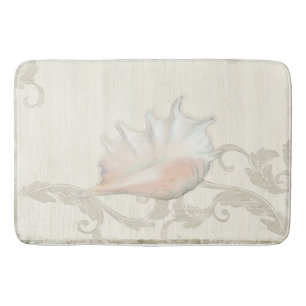 Conch Muschel w Coral Blush Scroll Geblüht auf Ho Badematte