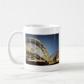 Coney-Insel-Wirbelsturm-Rollen-Untersetzer, Kaffeetasse (Links)