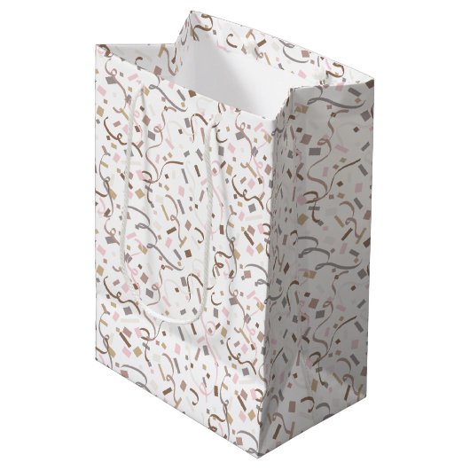 Confetti Chic (Überraschung) Mittlere Geschenktüte (Vorderseite Schrägansicht)