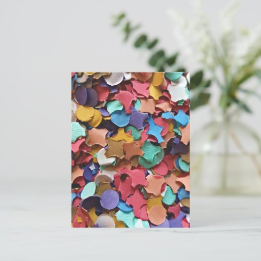 Confetti Party Karneval Farbiges Papier Funny Funn Einladungspostkarte (Stehend Vorderseite)