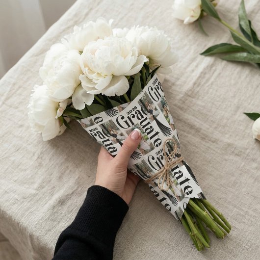 Congrats Grad tassel Photo Collage Class of 2026 Geschenkpapier Set