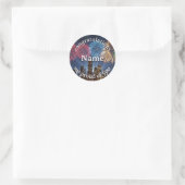 Congratulations Custom Name Fireworks City Skyline Runder Aufkleber (Tasche)
