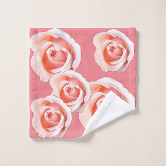 CONJUNTO DE TOALHAS COM ROSAS BADHANDTUCH SET (Waschlappen)