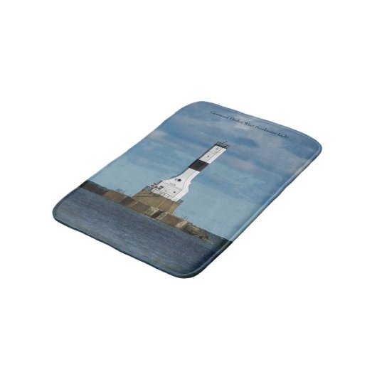 Conneaut Harbour West Breakwater Light Bade Badematte (Schrägansicht)