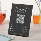 Connect With Us Social Media QR Code Business Sockelschild (In Situ)