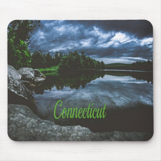 Connecticut Beutiful Lake Trees Mousepad (Vorne)