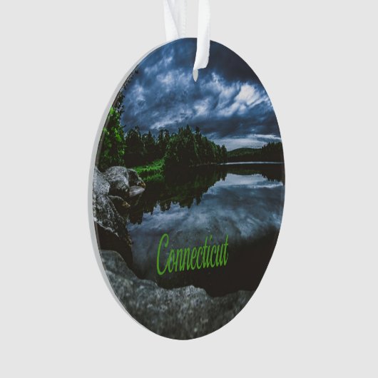 Connecticut Beutiful Lake Trees Ornament (Vorderseite)