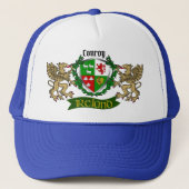 Conroy/O'Conry Irish Shield w/Griffins Truckerkappe (Vorderseite)