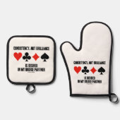 Consistency, Not Brilliance Desired In Bridge Ofenhandschuh & Topflappen-Set (Vorderseite)