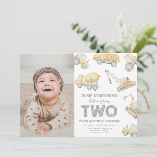 Construction 2nd TWO Birthday Party Einladung (Stehend Vorderseite)