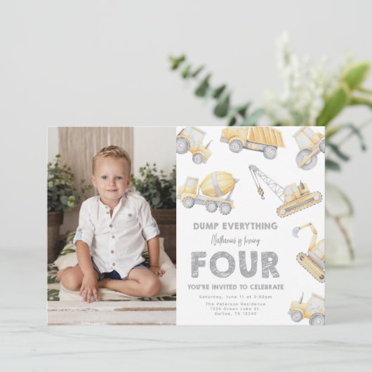 Construction 4th FOUR Birthday Party Einladung (Stehend Vorderseite)