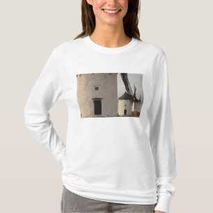 Consuegra, antike Windmühlen von La Mancha T-Shirt
