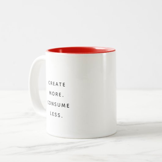 Consume Less Typography Modern Two-Tone Mug Zweifarbige Tasse (Vorderseite Links)