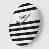 Contemporary Faux Silver Ombre Stripes & Black Große Wanduhr (Winkel)
