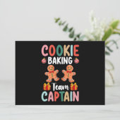 Cookie Baking Team Kapitän Familie Weihnachten Einladung (Stehend Vorderseite)