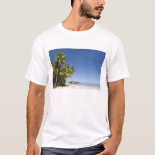 Cookinseln, Aitutaki. Polynesische Kanutour nach T-Shirt