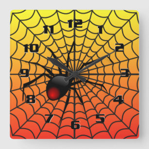 Cool and Creepy 3D spider on web Halloween Quadratische Wanduhr