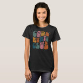 Cool Aunt Club Groovy Retro Smile Heart on back T-Shirt (Vorne ganz)