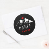 Cool Banff Canada Mountains Maple Leaf Dunkle Farb Runder Aufkleber (Umschlag)