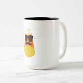 Cool Candy Corn Zweifarbige Tasse (VorderseiteRechts)