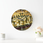 Cool Chess Board with Nuts and Bolts Große Wanduhr (Zuhause)
