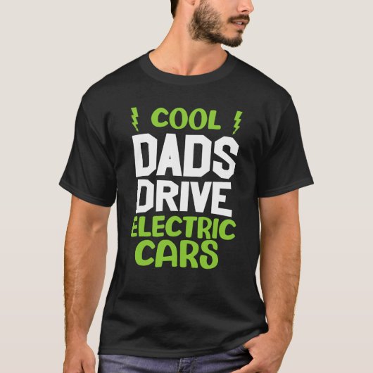 Cool dad drive electric car present EV car driver T-Shirt (Vorderseite)