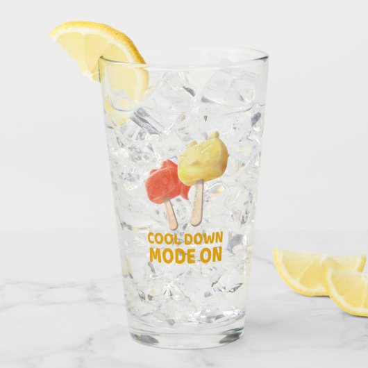 Cool Down Mode On: Iron T & Bunny Girl Popsicles Glas (Vorderseite Ice)