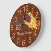 Cool Flaming-Fußballuhren mit NAME und NUMMER Große Wanduhr (Winkel)