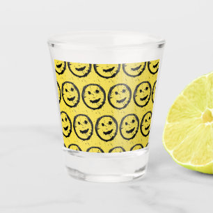 Cool Gesellig Lächelndes Gesichtsmuster gelb Schnapsglas