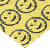 Cool Gesellig Lächelndes Gesichtsmuster gelb Tischdecke (Schrägansicht)
