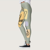 Cool Giraffe Abstract Line Art Leggings (Links)