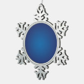 Cool Grainy Deep Blue Vignette Schneeflocken Zinn-Ornament (Rechts)