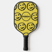 Cool Happy Lächelndes Gesichtsmuster gelb Monogram Pickleball Schläger (Rückseite)
