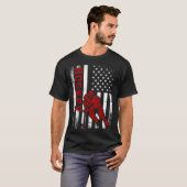 Cool Ice Hockey Player Distressed USA American Fla T-Shirt (Vorne ganz)