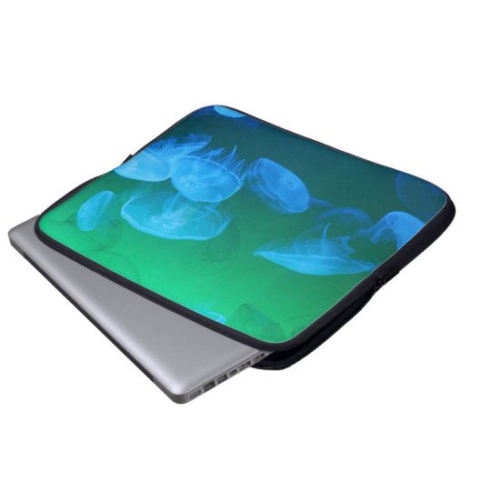 Cool Jellyfish Green Blue Gradient Laptopschutzhülle (Vorne Knopf)