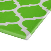 Cool Lime Green marokkanisches Quatrefolienmuster Schneidebrett (Ecke)