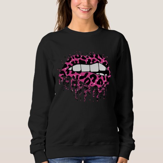 Cool Lips Bite Kiss Me Leopard Print Cheetah Valen Sweatshirt (Vorderseite)