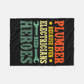 Cool Plumber Costume For Men Women Plumbing Tool P Fleecedecke (Vorderseite (Horizontal))