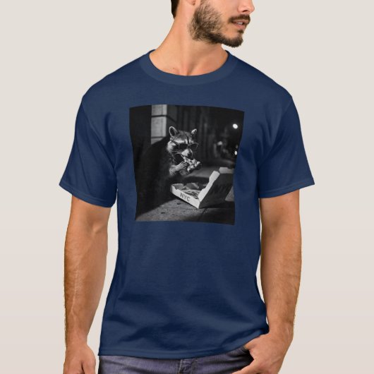 Cool Raccoon Eating Pizza  T-Shirt (Vorderseite)