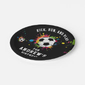 Cool Rainbow Black Soccer Sportball Balls Paint Pappteller (Schrägansicht)