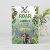 Cool realistische Dinosaurier Geburtstag Einladung (Stehend Vorderseite)
