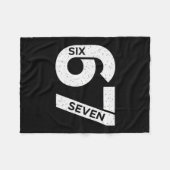 Cool Six Seven Zahl Gen Alpha Slang 6 7 Trend Fleecedecke (Vorderseite (Horizontal))