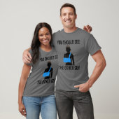 Cool sollten Sie den anderen Typ mit einem brachen T-Shirt (Unisex)