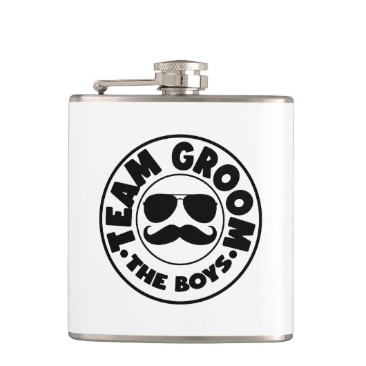 Cool Team Groom word art Wedding  Flachmann (Vorderseite)