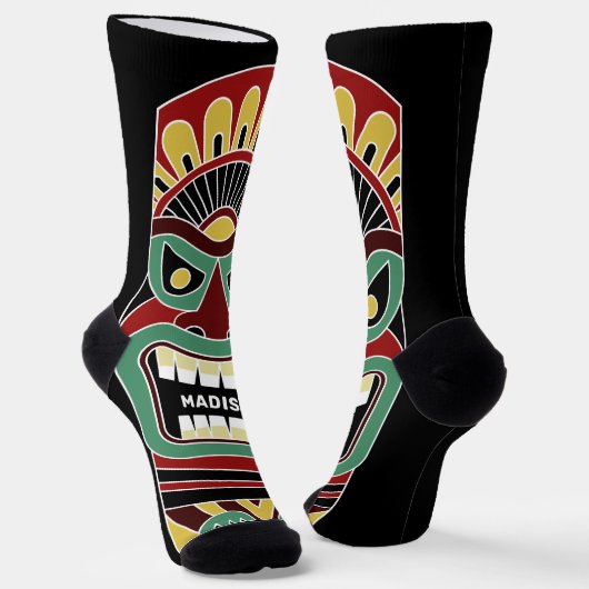Cool Tiki Totems individuelle Name Socken (Gewinkelt)