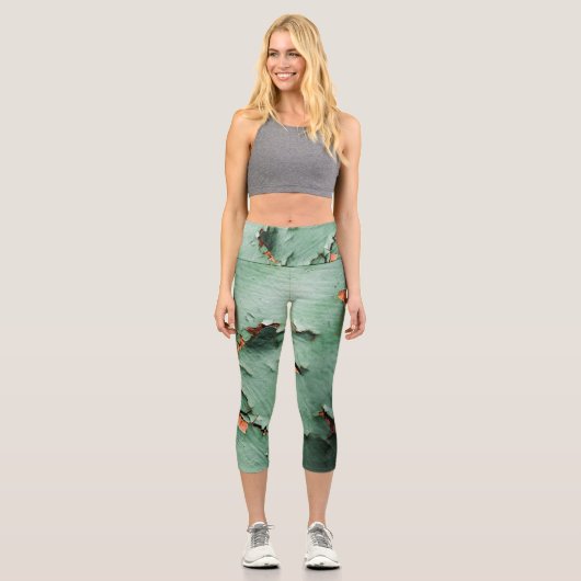 Cool türkisfarbenes Rostmetall Capri Leggings (Vorderseite)