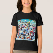 Cool unten, Spaß haben - Pinguin Snowball-Kampf Tri-Blend Shirt (Vorderseite)
